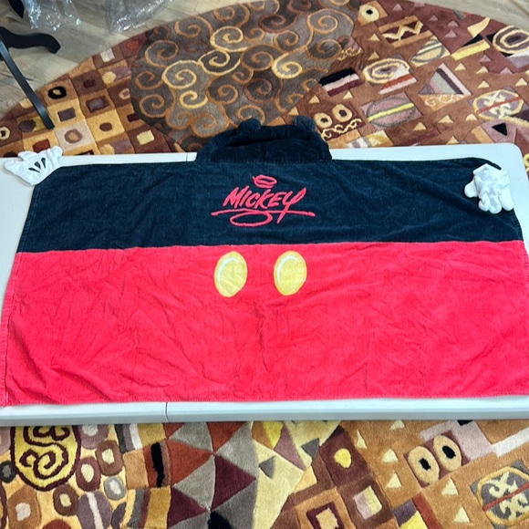Mickey Mouse Beach Towel - Picture 1 of 2